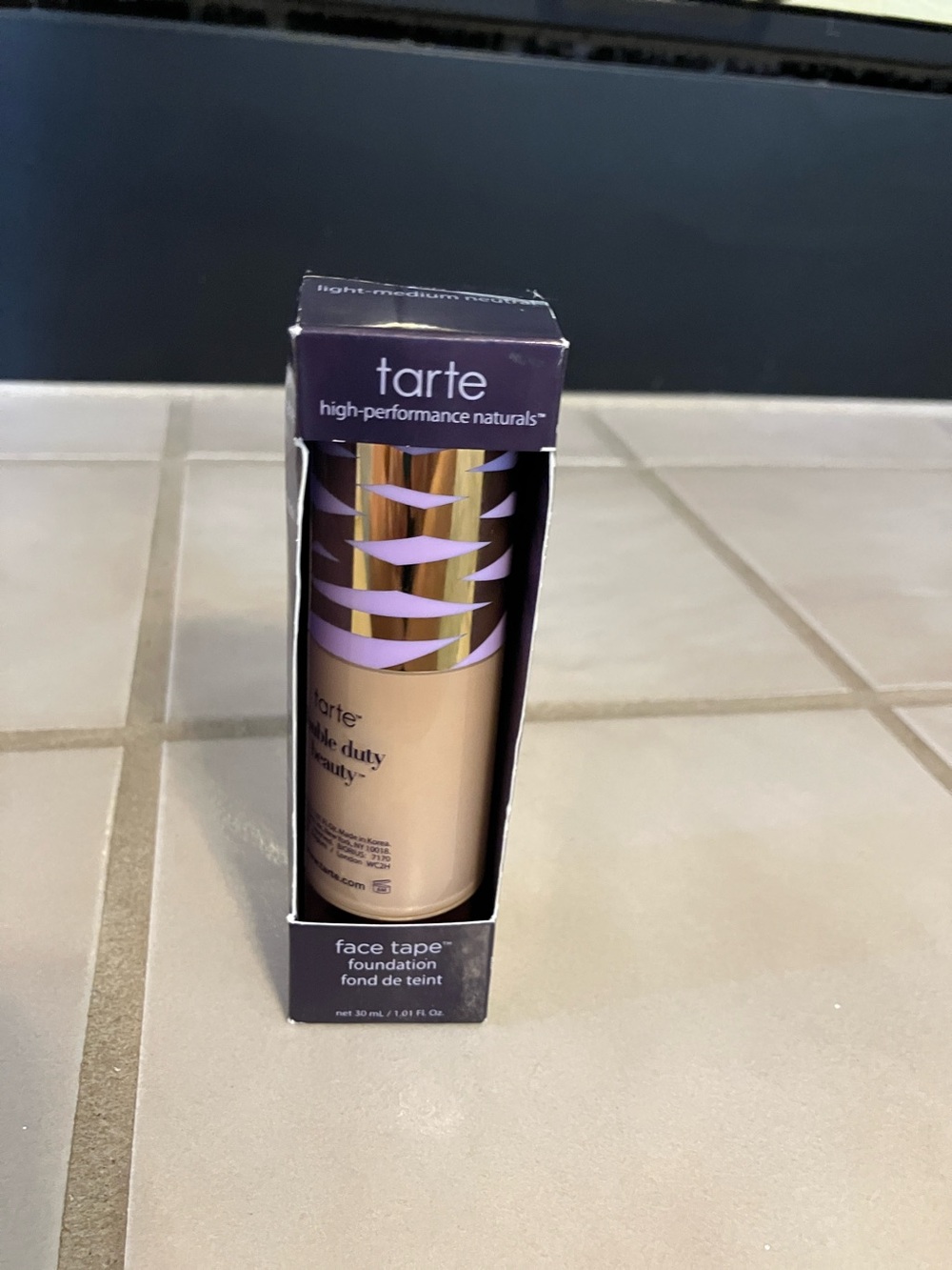 tarte Face Tape Foundation 29N Light Medium Neutral